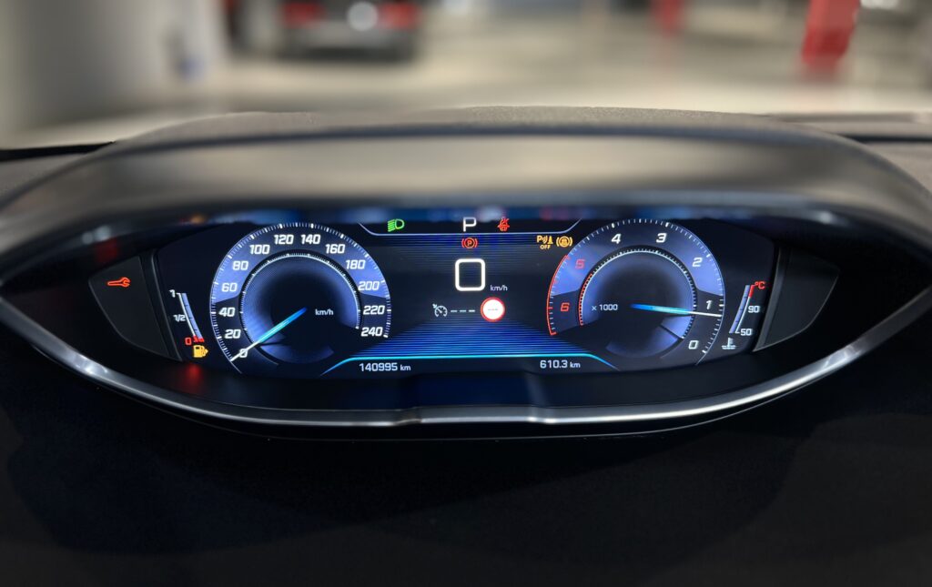 Peugeot 3008 - BlueHDi 120 EAT6 Active