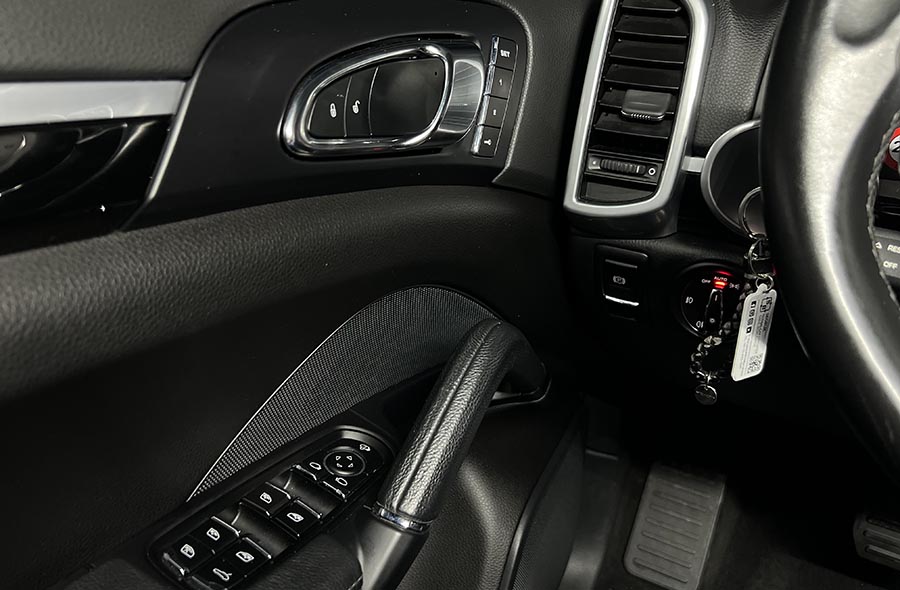 Porsche Cayenne - Diesel Tiptronic-S