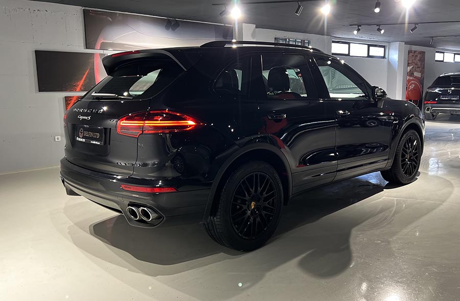 Porsche Cayenne - Diesel Tiptronic-S
