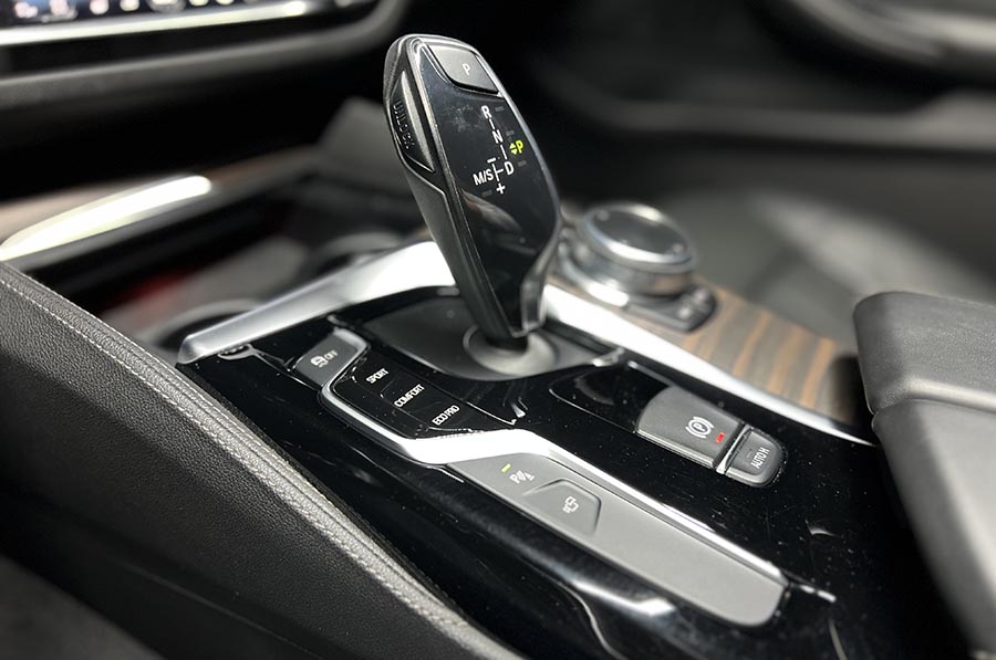 BMW 520d - xDrive M-Sport