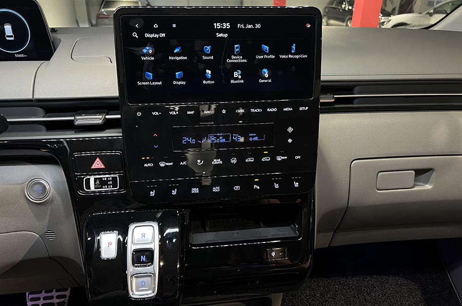 Hyndai STARIA - 2.2 CRDi Trend