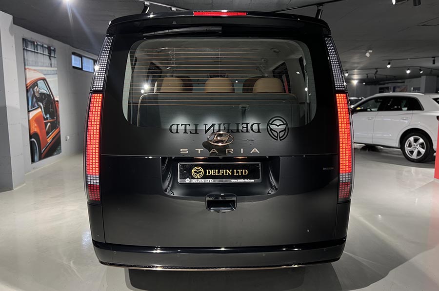 Hyndai STARIA - 2.2 CRDi Trend