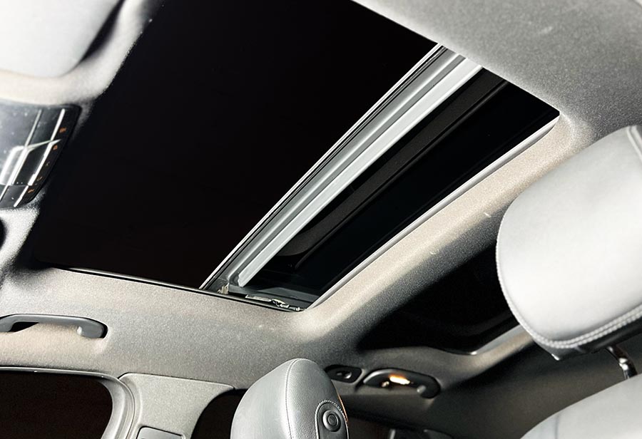 Mercedes-Benz GLC 220d -4Matic -9G-Tronic