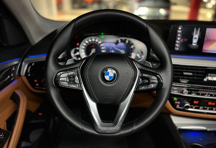 BMW 520d - 2.0 Diesel