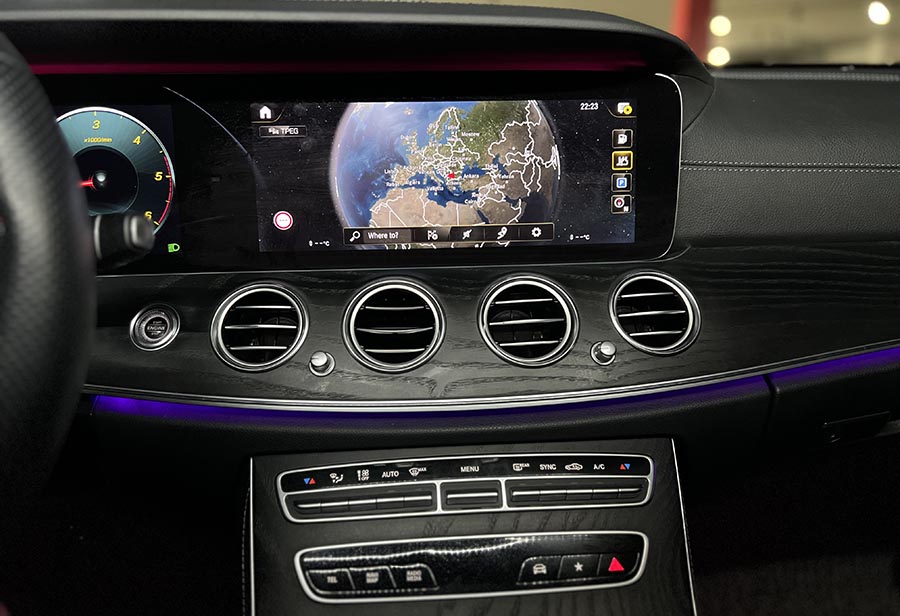 Mercedes-Benz E220d 4Matic 9G-Tronic