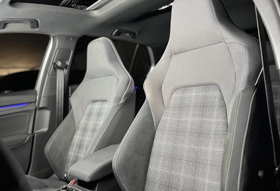 Volkswagen Golf 8 - 2.0 VW GTD