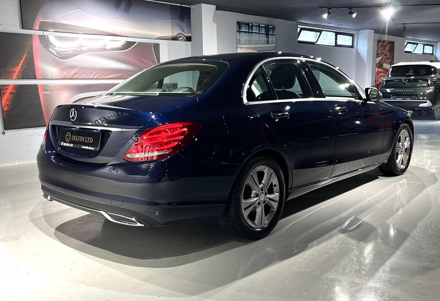 Mercedes-Benz C220 d