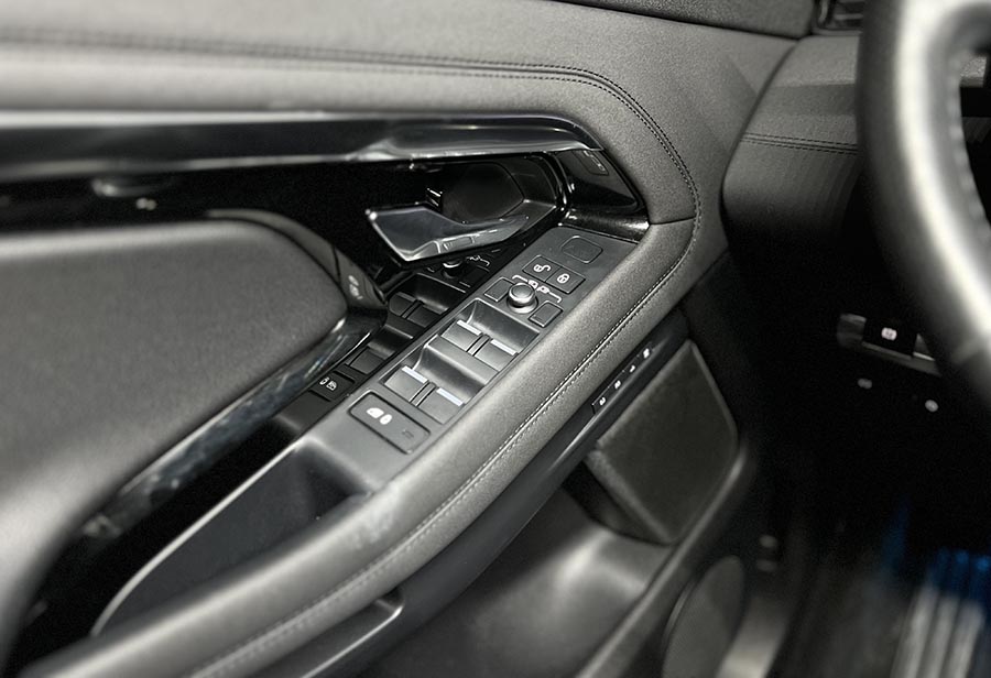 Range Rover Evoque D180 R-Dynamic HSE