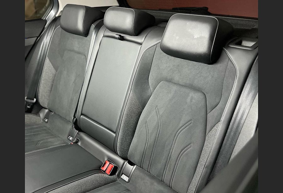 Volkswagen Golf 8 2.0 TDI DSG Style