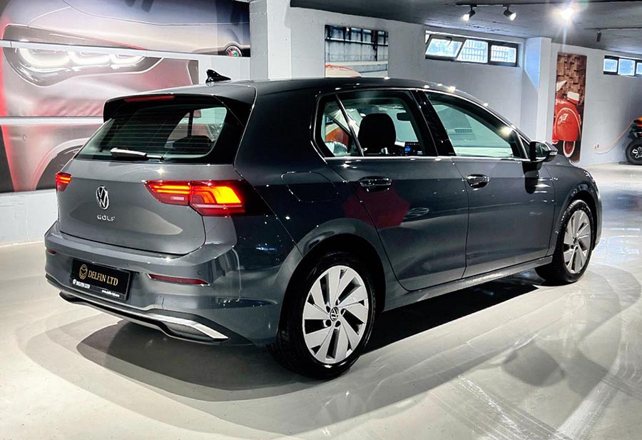 Volkswagen Golf 8 2.0 TDI DSG Style