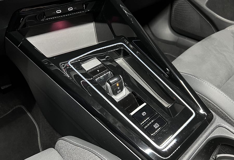Volkswagen Golf 8 TDI DSG Style - 2025