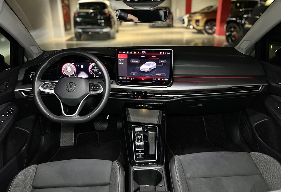 Volkswagen Golf 8 TDI DSG Style