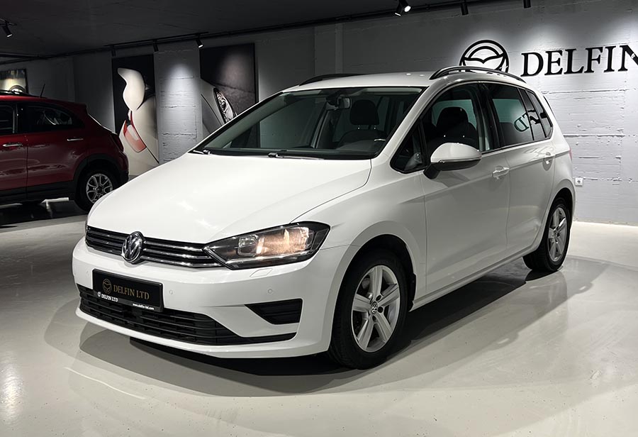 Volkswagen Golf SportVan
