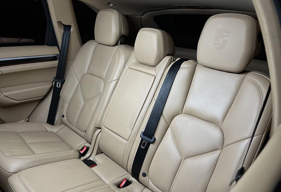 Porsche Cayenne - Diesel Tiptronic-S