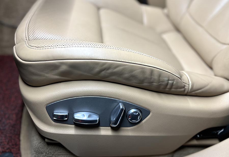 Porsche Cayenne - Diesel Tiptronic-S