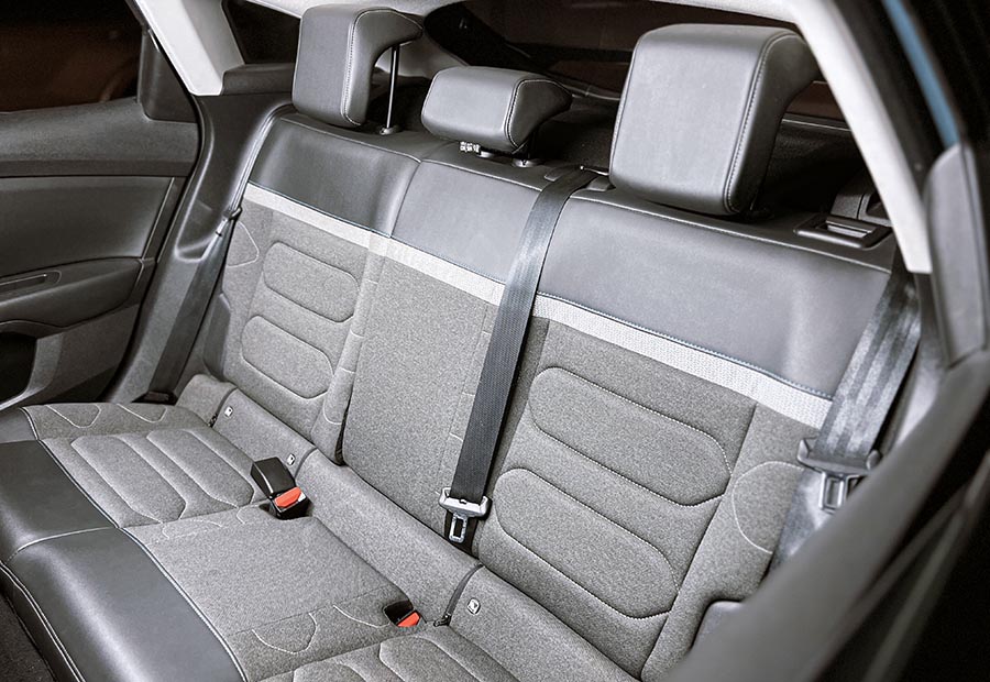 Citroën C4 - 1.2 Benzin