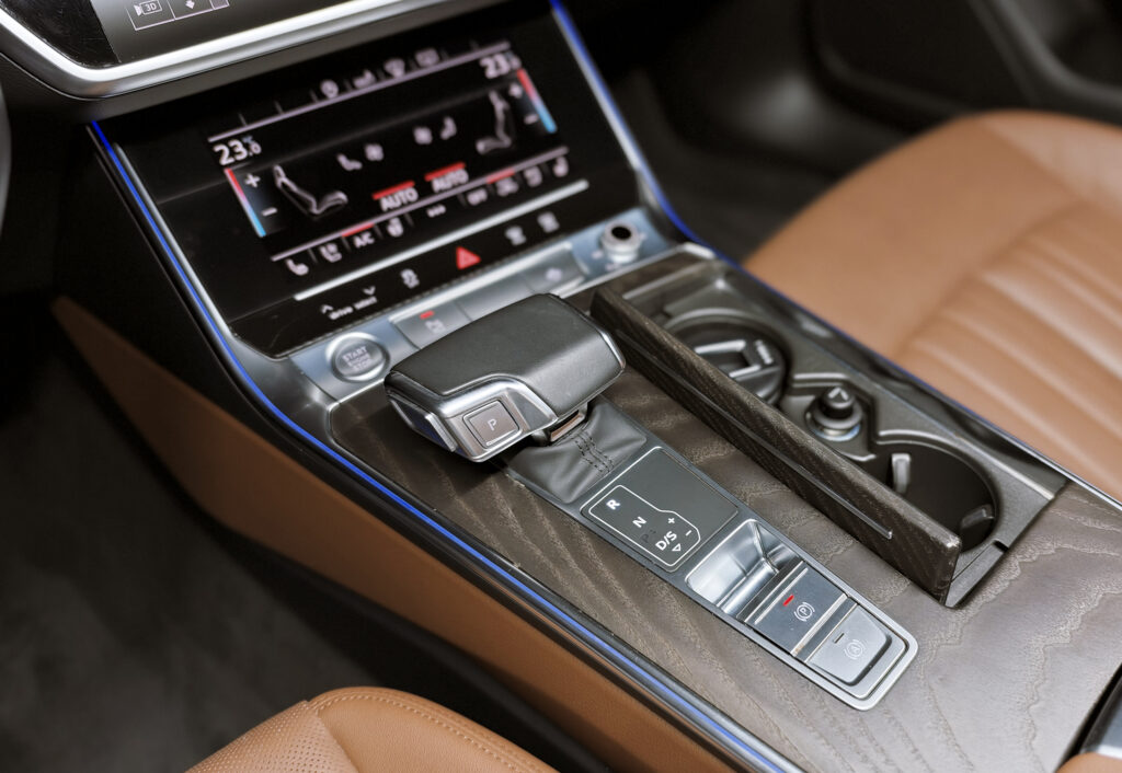 Audi A6 40 TDI Quattro S tronic S line